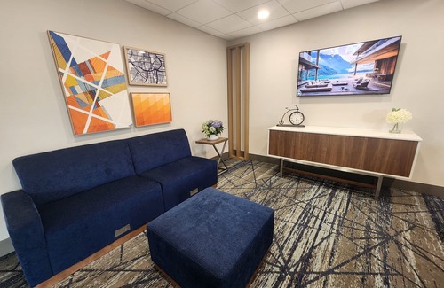 Fredericksburg Hotel | Convenient Holiday Inn Express Fredericksburg Southpoint Hotel