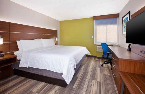 Fairfax Hotel | Convenient Holiday Inn Express in Fairfax with Breakfast