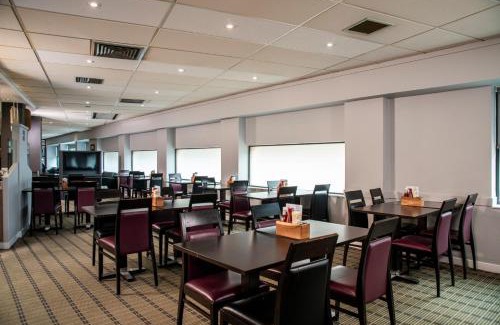 City Centre Glasgow Hotel | Pet-Friendly Holiday Inn Express Glasgow - City Ctr Riverside