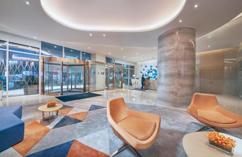 Gongshu Hotel | Budget-Friendly Stay at Holiday Inn Express Hangzhou Gongshu