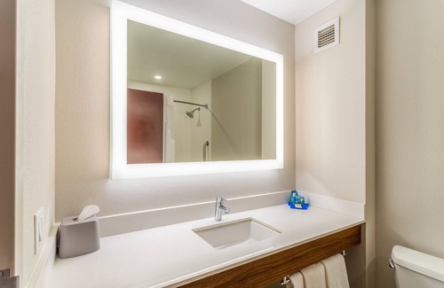 Haskell Hotel | Discover Comfort at Holiday Inn Express Haskell - Wayne Area