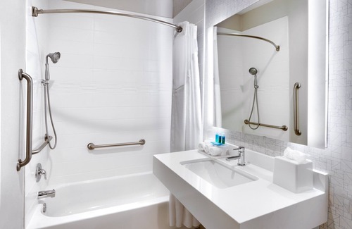 Heber Hotel | Relax at Holiday Inn Express Heber City with Pool & Spa