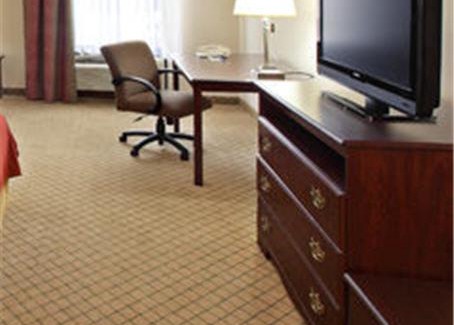Hope Hotel | Family-Friendly Holiday Inn Express - Hope with Ocean View