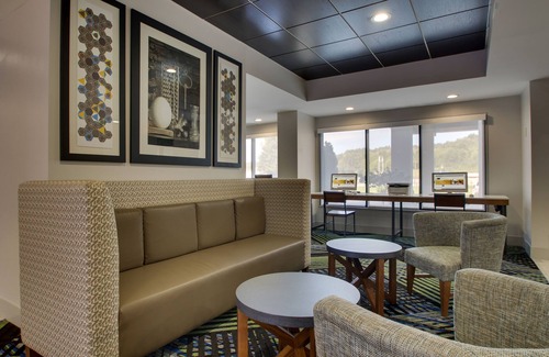 Horse Cave Hotel | Convenient Stay at Holiday Inn Express Horse Cave, IHG Hotel