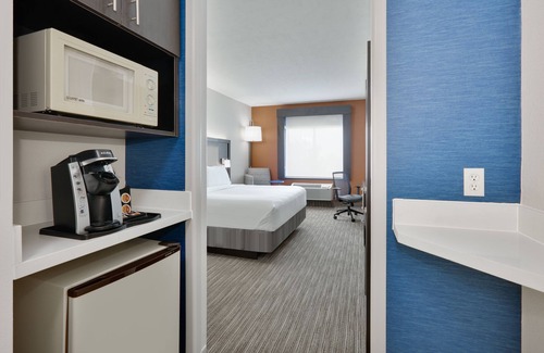 Duncanville Hotel | Comfortable Stay at Holiday Inn Express Dallas - Duncanville