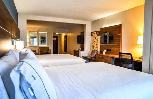 Kannapolis Hotel | Guest Rated: Holiday Inn Express & Suites Concord with Pool