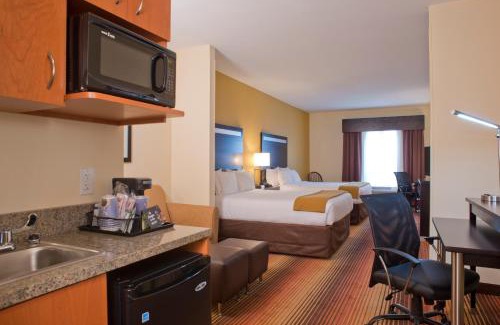 Prattville Hotel | Comfortable Stay at Holiday Inn Express Prattville South