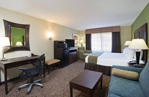 Richfield Hotel | Experience Comfort at Holiday Inn Express Richfield