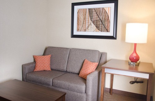 Watertown Hotel | Discover Holiday Inn Express Watertown-Thousand Island