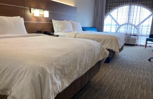 Abilene Hotel | Relax at Holiday Inn Express Hotel & Suites Abilene Mall South