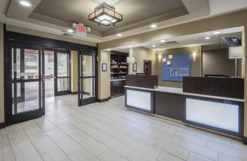 Cannonsburg Hotel | Relax at Holiday Inn Express Hotel & Suites Ashland, IHG