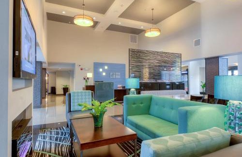 Carlsbad Hotel | Family-Friendly Getaway at Holiday Inn Express Carlsbad Beach
