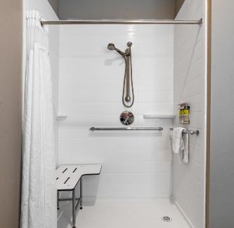 Kilgore Hotel | Inviting Holiday Inn Express Hotel & Suites Kilgore North