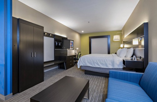 Kilgore Hotel | Top-Rated Holiday Inn Express Hotel & Suites Kilgore Awaits