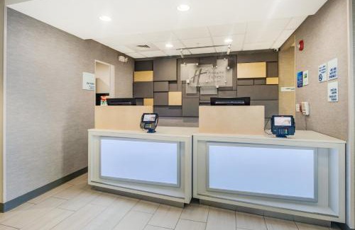 Apopka Hotel | Comfortable Stay at Holiday Inn Express Orlando - Apopka