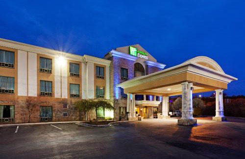 Woodbine Hotel | Exceptional Holiday Inn Express Hotel & Suites Corbin Stay