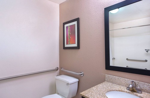 Murphy Hotel | Quality Stay at Holiday Inn Express Hotel & Suites Murphy