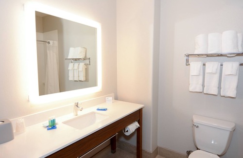 Rolla Hotel | Discover Holiday Inn Express Hotel & Suites Rolla Near U of Missouri