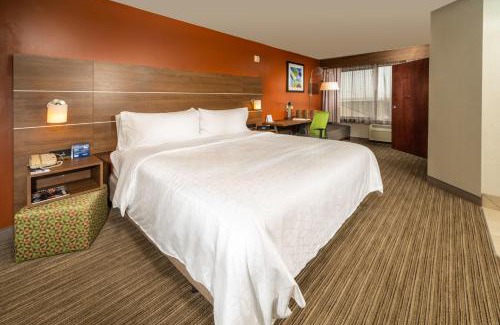 Pasco Hotel | Top-Rated Holiday Inn Express Hotel & Suites Pasco-TriCities