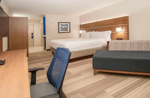 Plano Hotel | Explore Holiday Inn Express & Suites Plano West - Frisco