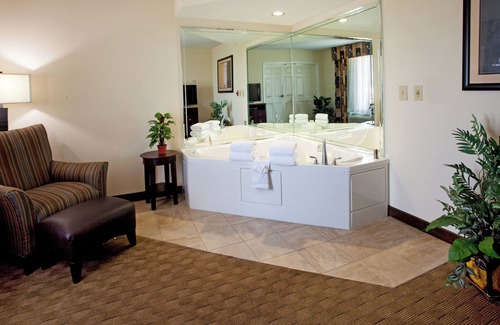 Fortson Hotel | Discover Holiday Inn Express Columbus: Family-Friendly Amenities