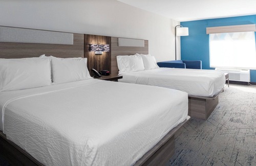 Florence Hotel | Guest Rated 8.8: Holiday Inn Express Florence Northeast