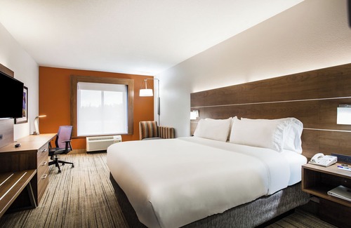 Lecanto Hotel | Experience Comfort at Holiday Inn Express Inverness Hotel