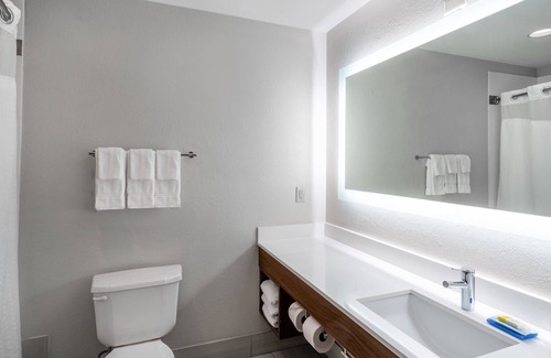 Tell City Hotel | Discover Comfort at Holiday Inn Express Tell City, IHG Hotel