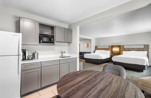 Van Wert Hotel | Comfortable Stay at Holiday Inn Express Hotel & Suites Van Wert