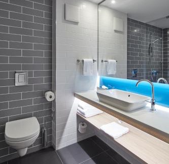 Merzig Hotel | Modern Comfort at Holiday Inn Express - Merzig, IHG Hotel