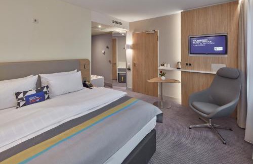 Merzig Hotel | Modern Comfort at Holiday Inn Express - Merzig, IHG Hotel