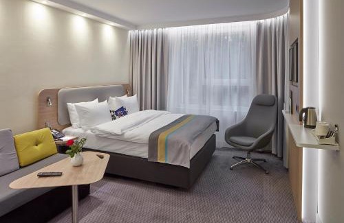 Merzig Hotel | Modern Comfort at Holiday Inn Express - Merzig, IHG Hotel