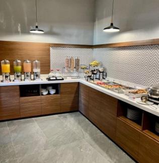 Morelia Hotel | Discover Holiday Inn Express Morelia with Ocean View & Pool