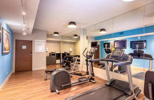 Orange Beach Resort | Beachfront Comfort at Holiday Inn Express Orange Beach