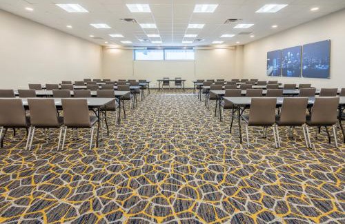 Midtown Village Hotel | Comfortable Stay at Holiday Inn Express Philadelphia-Midtown