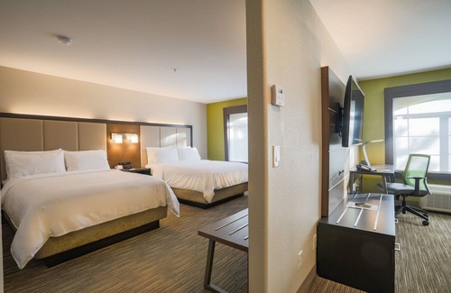 Prescott Hotel | Top-Rated Holiday Inn Express Prescott: Family-Friendly Amenities