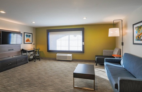 Prescott Hotel | Top-Rated Holiday Inn Express Prescott: Family-Friendly Amenities