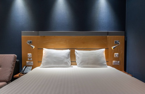 Minster Hotel | Guest Rated: Holiday Inn Express Ramsgate - Minster Awaits