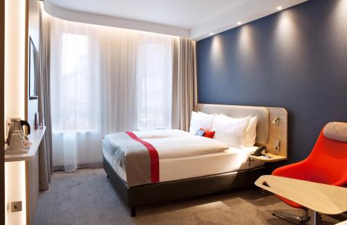 Sindelfingen Hotel | Welcoming Holiday Inn Express - Sindelfingen with Breakfast