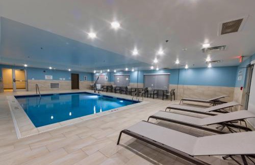 Harrisonburg Hotel | Inviting Holiday Inn Express & Suites - Harrisonburg University Area