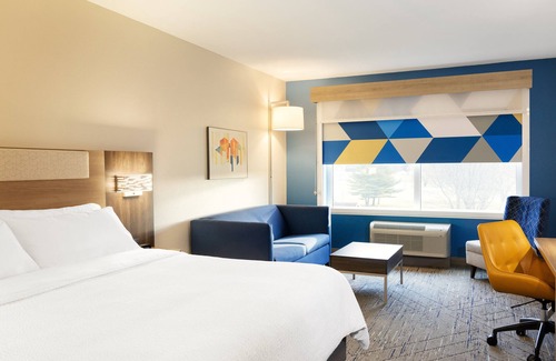 South Haven Hotel | Top-Rated Stay at Holiday Inn Express South Haven