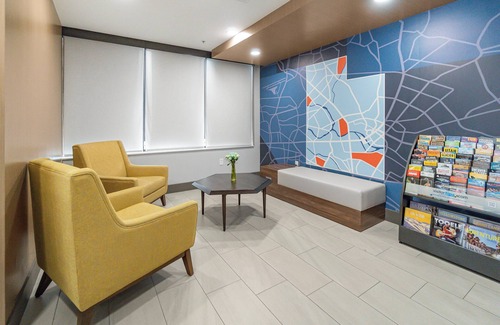 Midvale Hotel | Discover Holiday Inn Express Salt Lake City South - Midvale