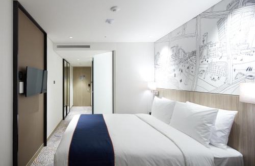 Mapo Hotel | Discover Holiday Inn Express Seoul Hongdae - 4-Star Comfort