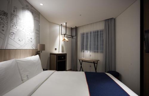 Mapo Hotel | Discover Holiday Inn Express Seoul Hongdae - 4-Star Comfort