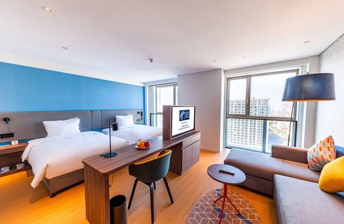 Baoshan Hotel | Explore Holiday Inn Express Shanghai Baoshan with Free Breakfast