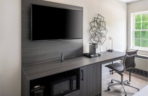 St. Albans Hotel | Discover The Inn at St. Albans: Family-Friendly Comfort