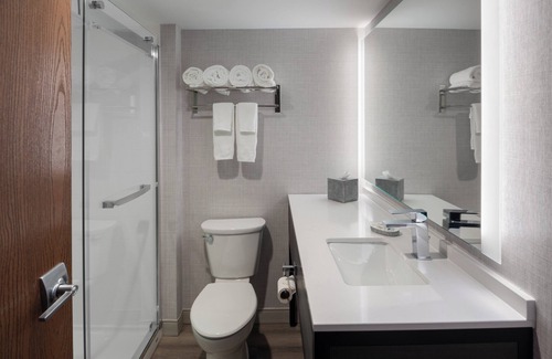 St. Albans Hotel | Discover The Inn at St. Albans: Family-Friendly Comfort