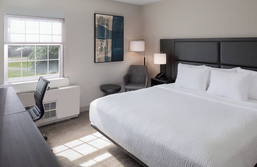 St. Albans Hotel | Discover The Inn at St. Albans: Family-Friendly Comfort