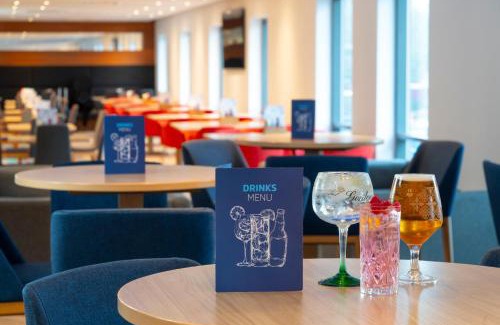 Stevenage Hotel | Comfortable Stay at Holiday Inn Express Stevenage, IHG