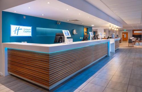 Stevenage Hotel | Comfortable Stay at Holiday Inn Express Stevenage, IHG